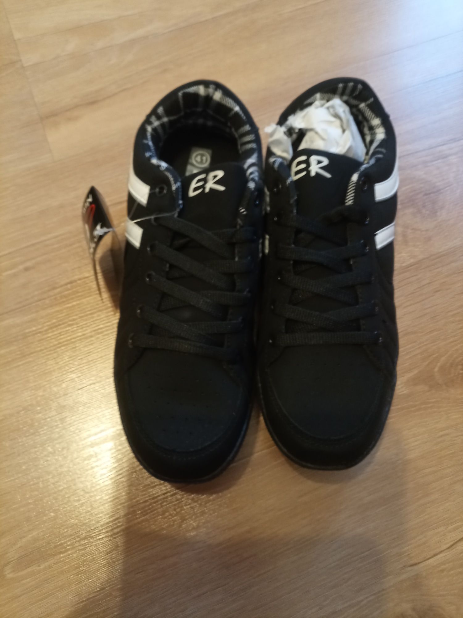 Nowe buty damskie 41