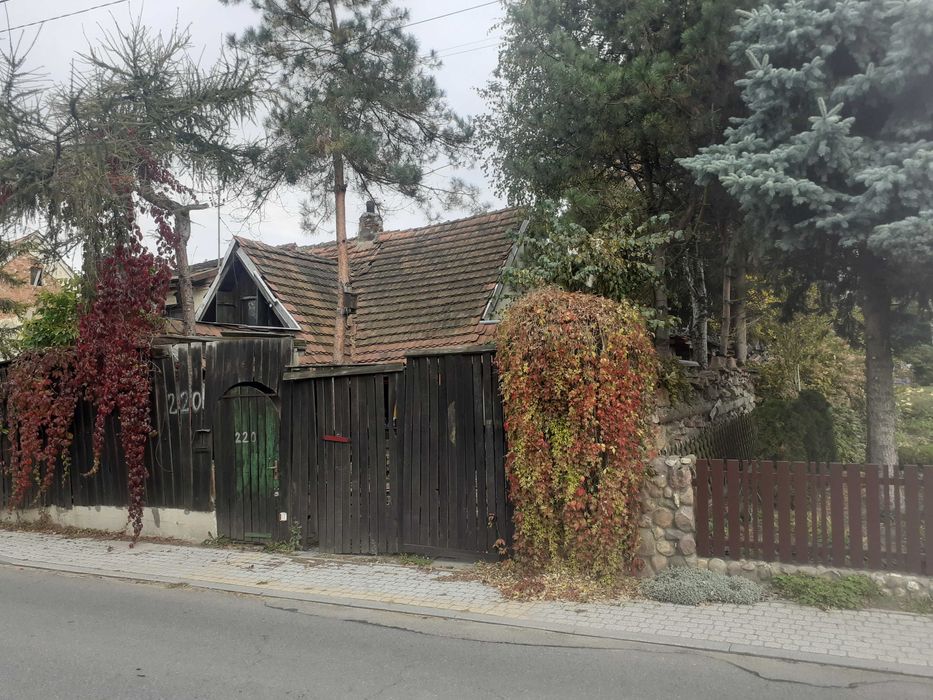 Działki budowlane Nysa Złotogłowice  6,6ara, jedna z domem,czytaj opis