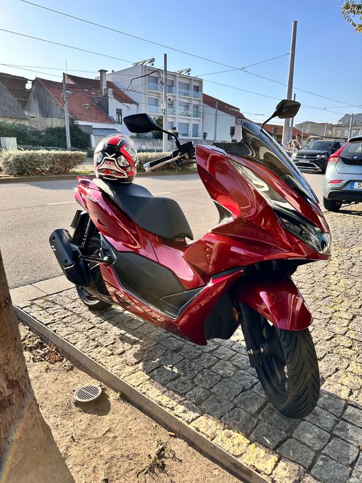 Pcx 2022 com apenas 13.000 km
