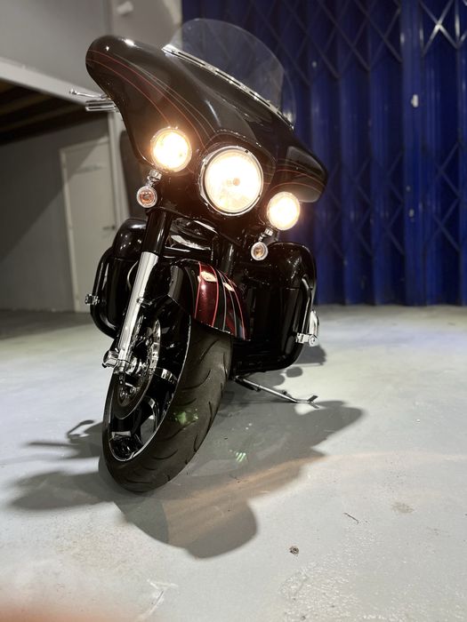 Harley Davidson CVO Street Glide 2011
