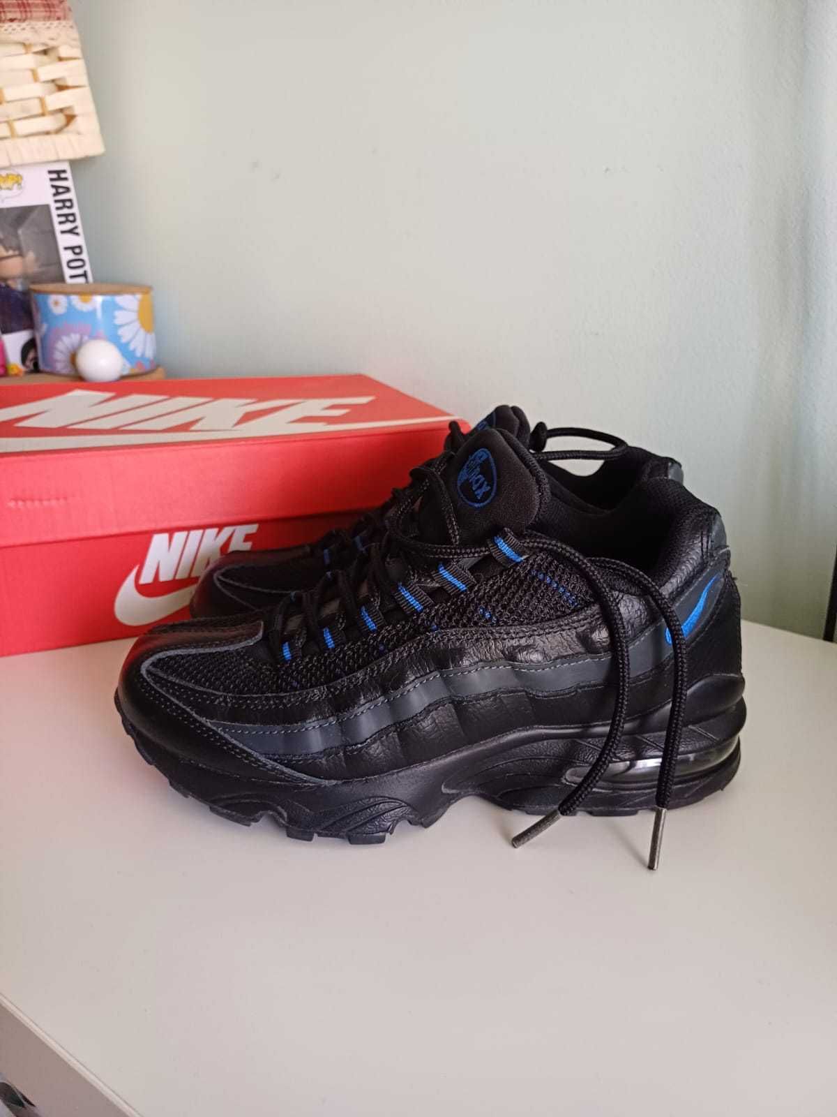 Tênis Nike Air Max 95