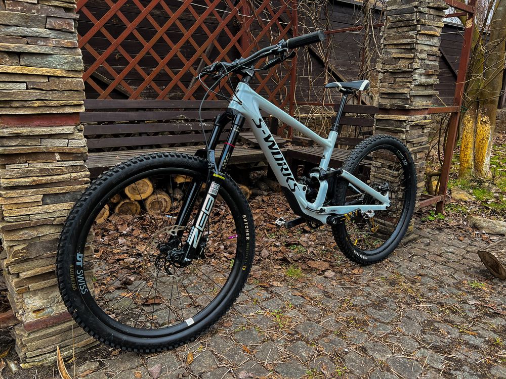 Specialized S-Works Enduro 2020 Bike with documents.