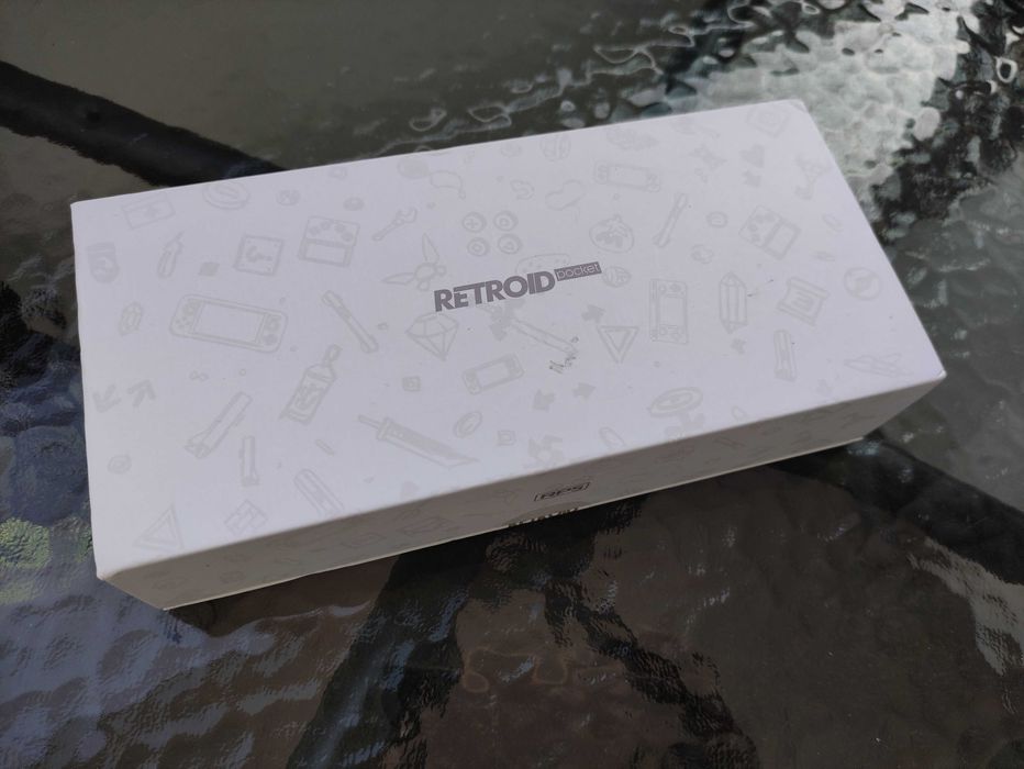 Konsola Retroid Pocket 5 - 8/128GB, PS2, GameCube, 3DS, Switch NOWA