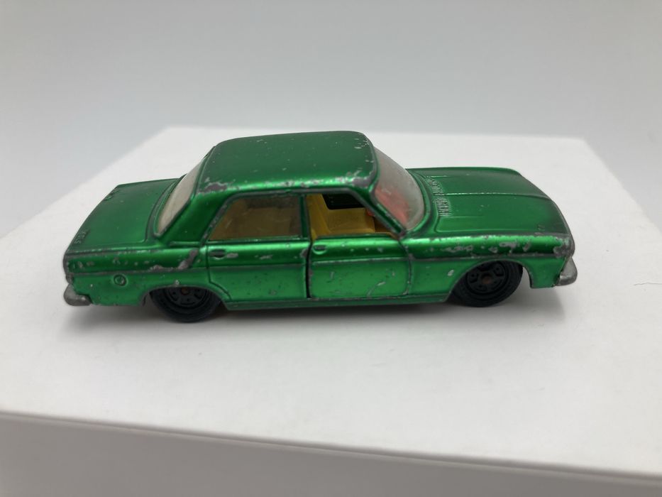 Siku V308 seria V Audi 100 SL  zielony metalik