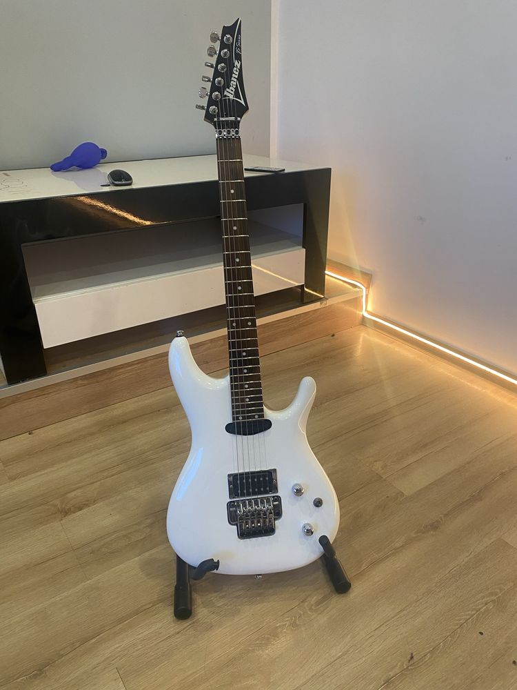 Ibanez js100 white