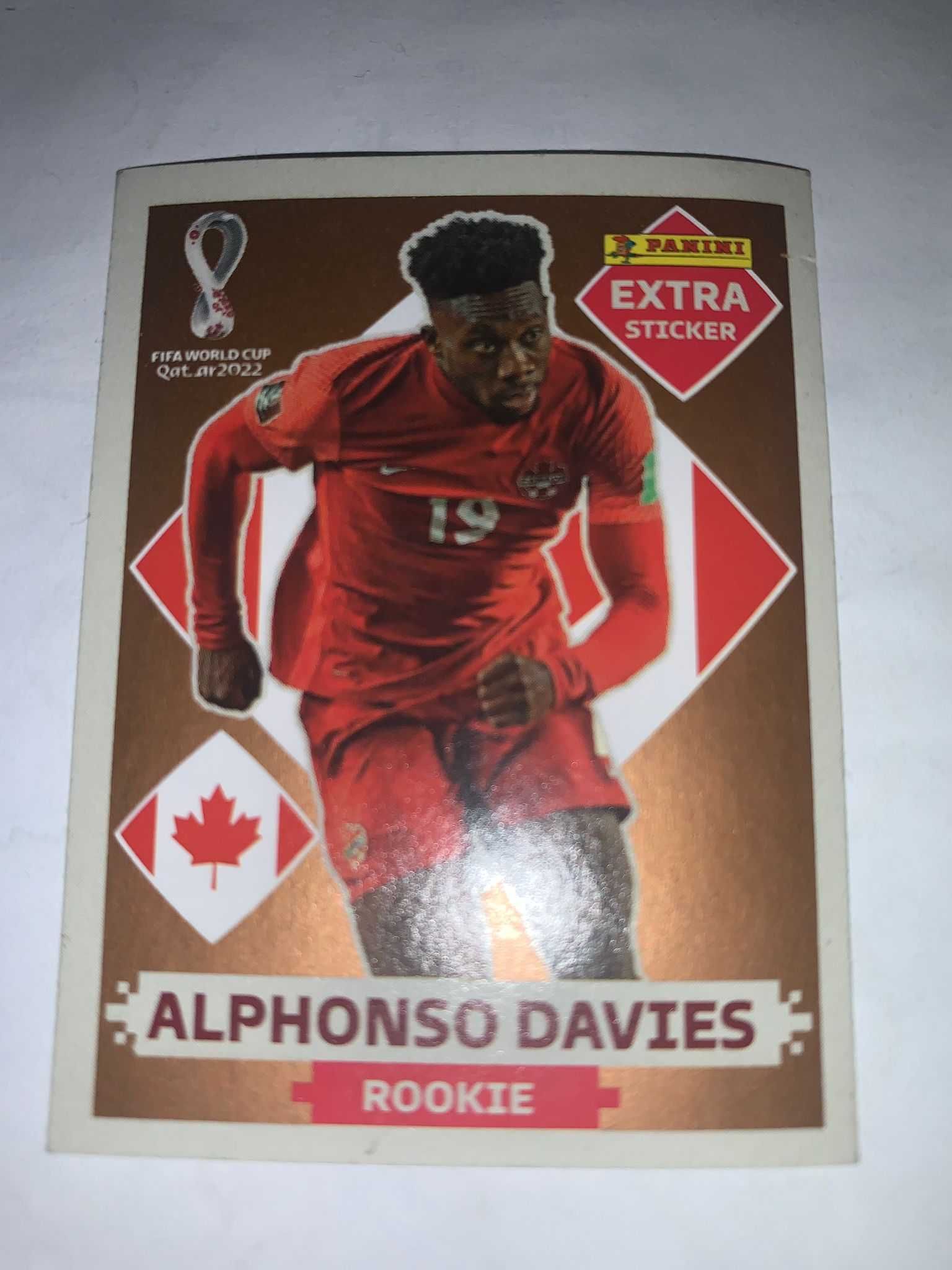 Cromo Alphonso Davies (Bronze) - Panini Qatar 2022