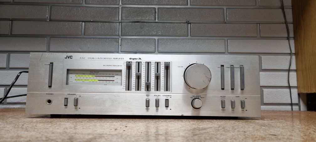 Wzmacniacz HI-FI stereo JVC A-X2. Korektor