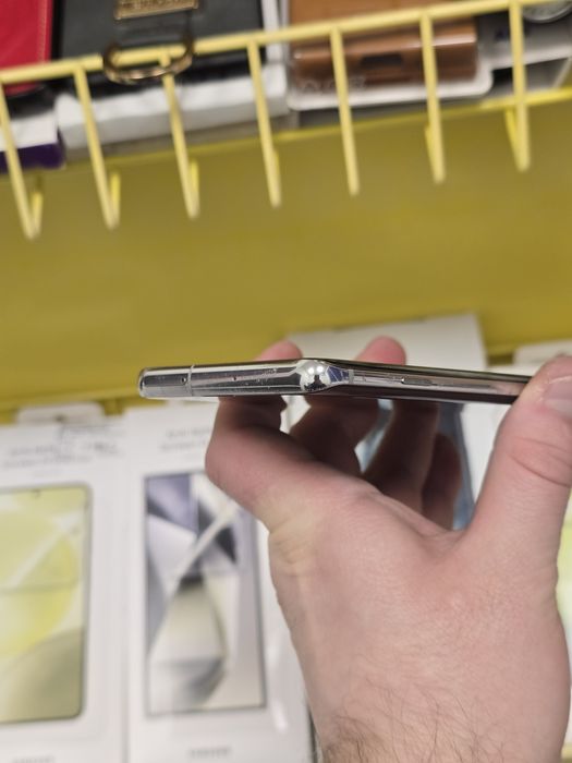 Samsung Galaxy S10+ plus G9750 Snapdragon Dual sim