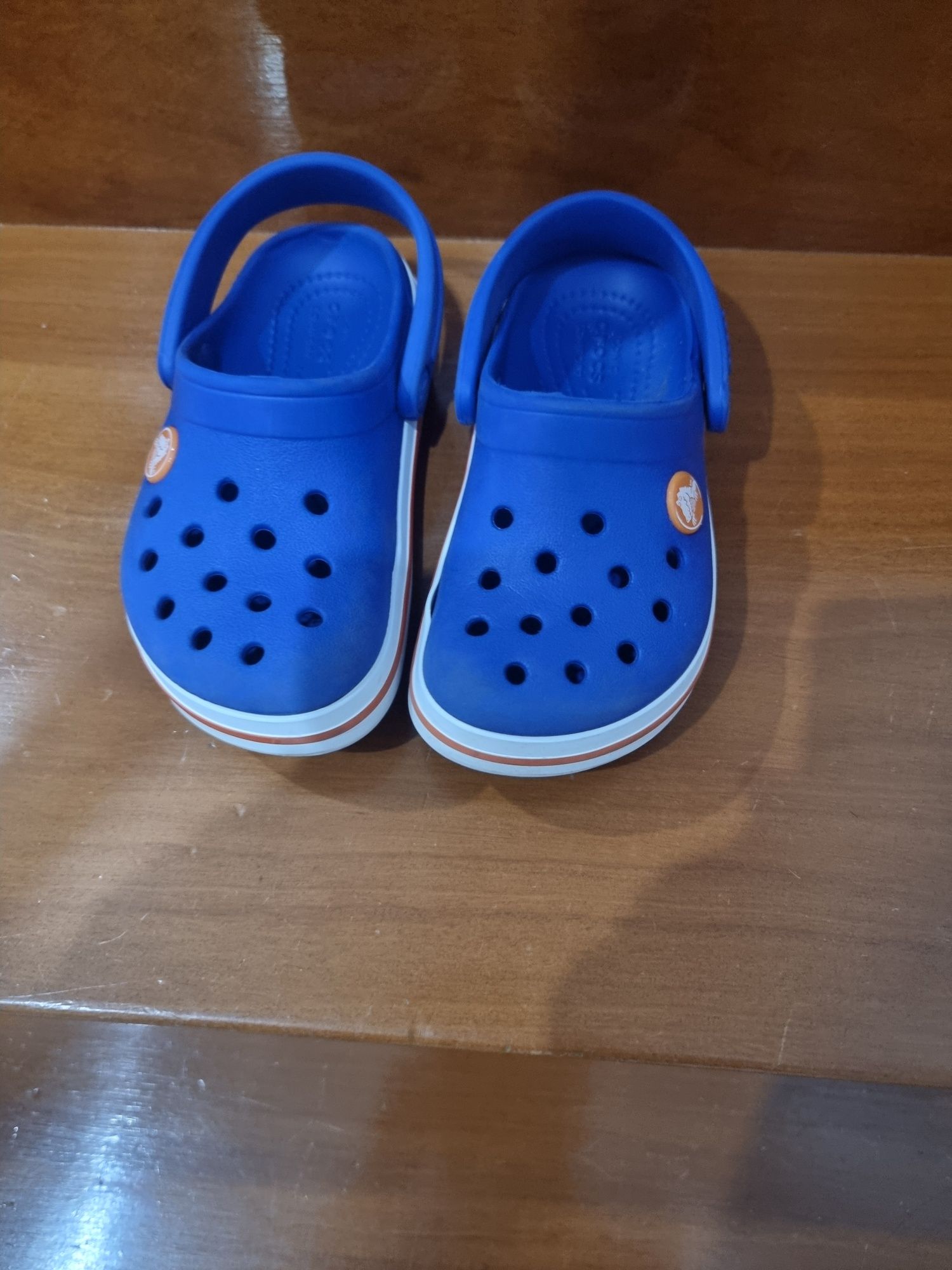 Crocs de criança