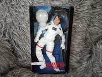 Lalka Barbie kolekcjonerska astronautka Mattel Samantha Cristoforetti