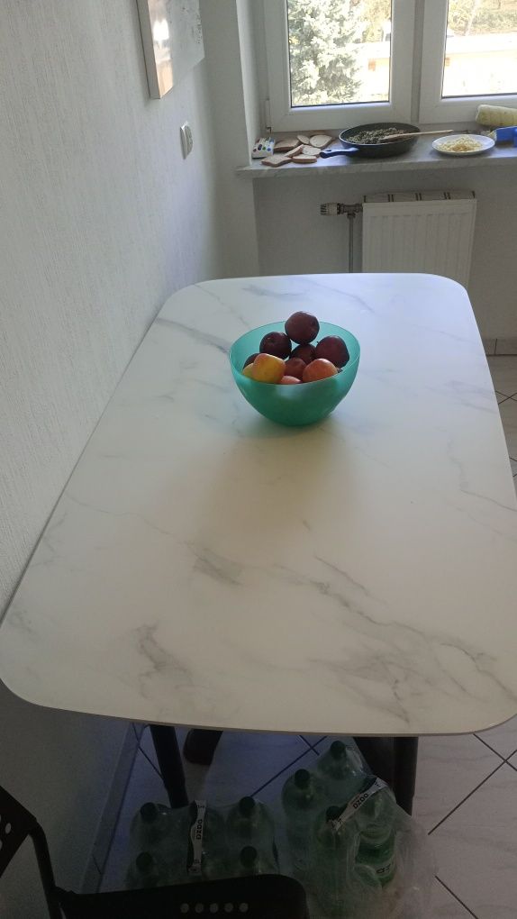 Sprzedam szklany blat, imitujący marmur