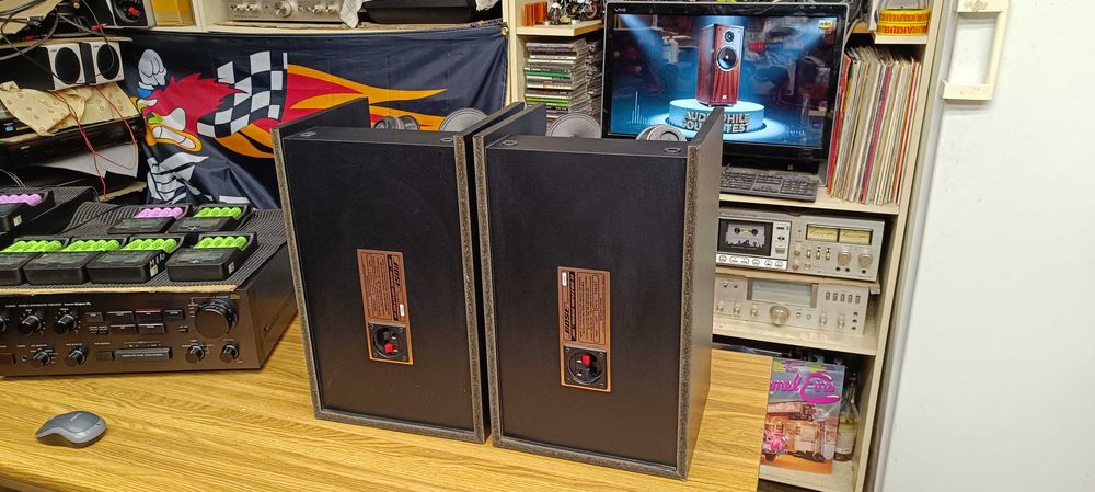 Акустика Bose 301 Music Monitor 2 (в оригіналі )