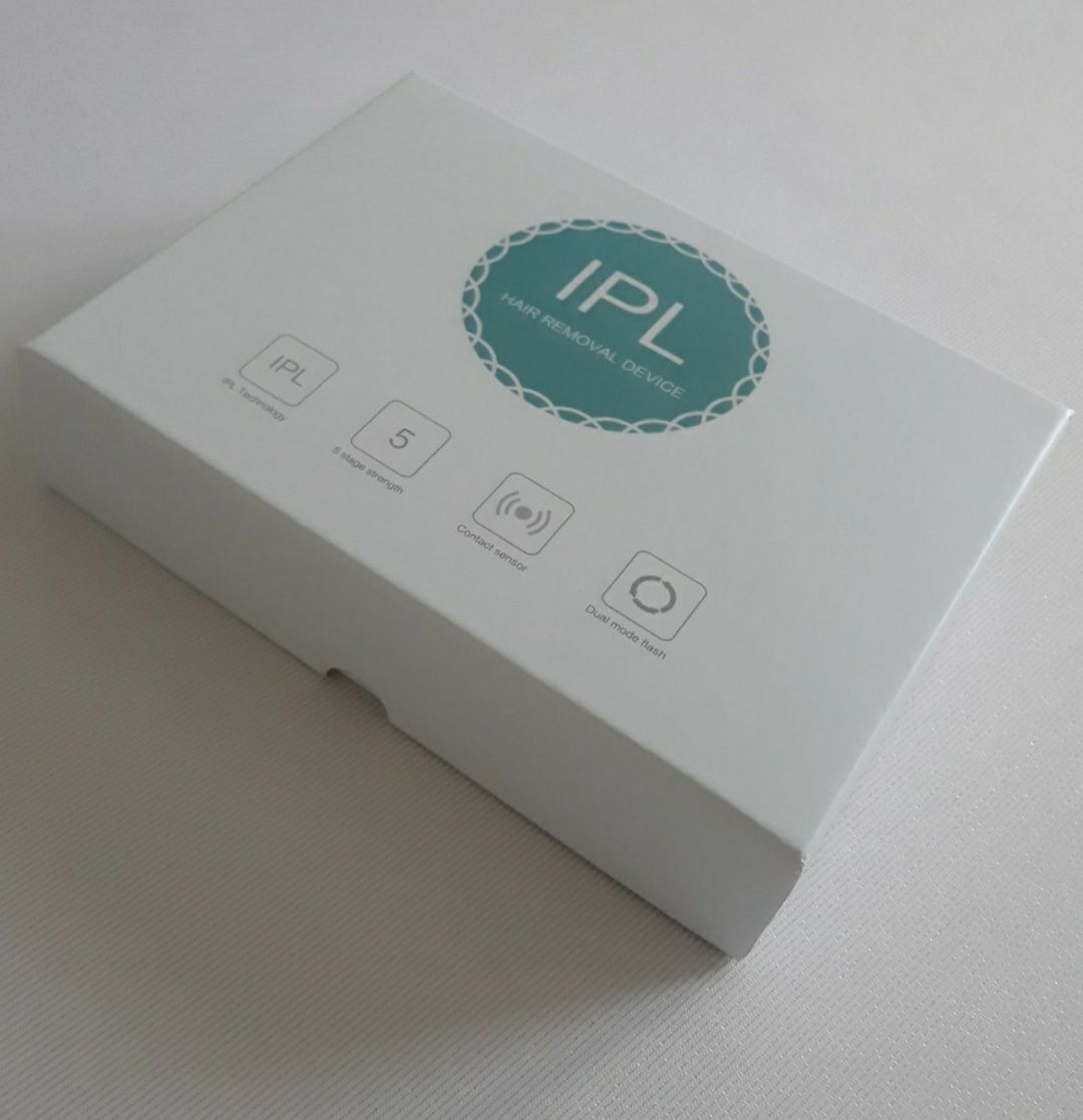 Bezbolesny depilator IPL w stanie idealnym użyty kilka razy