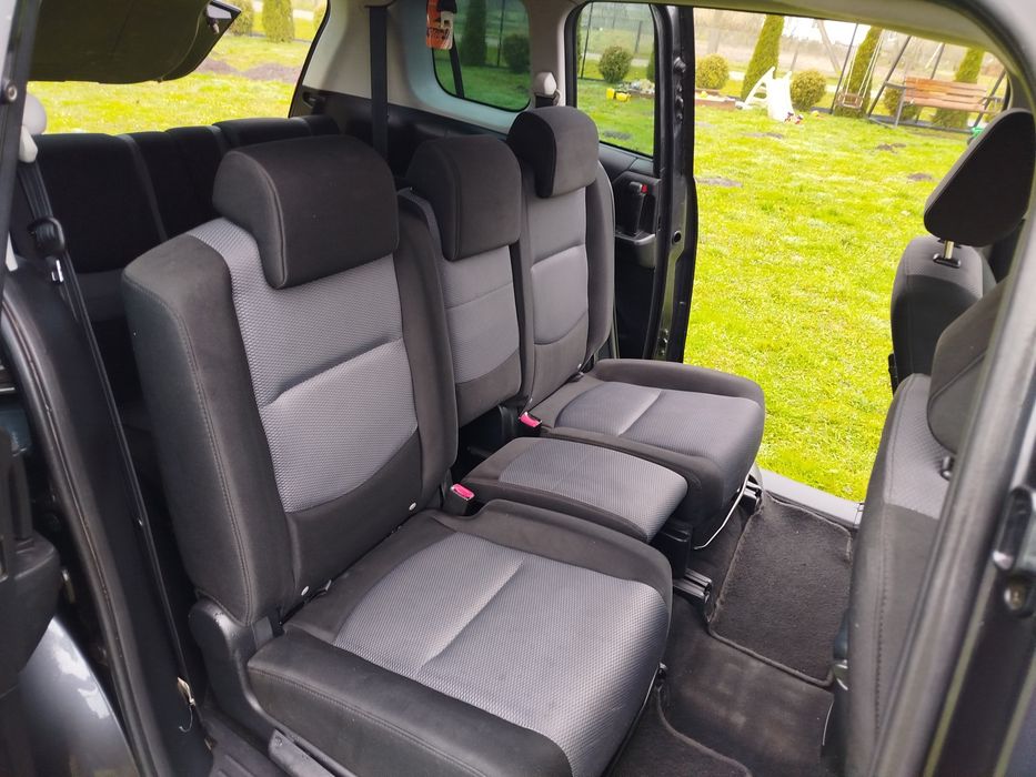 Mazda 5 2005рік 2.0d