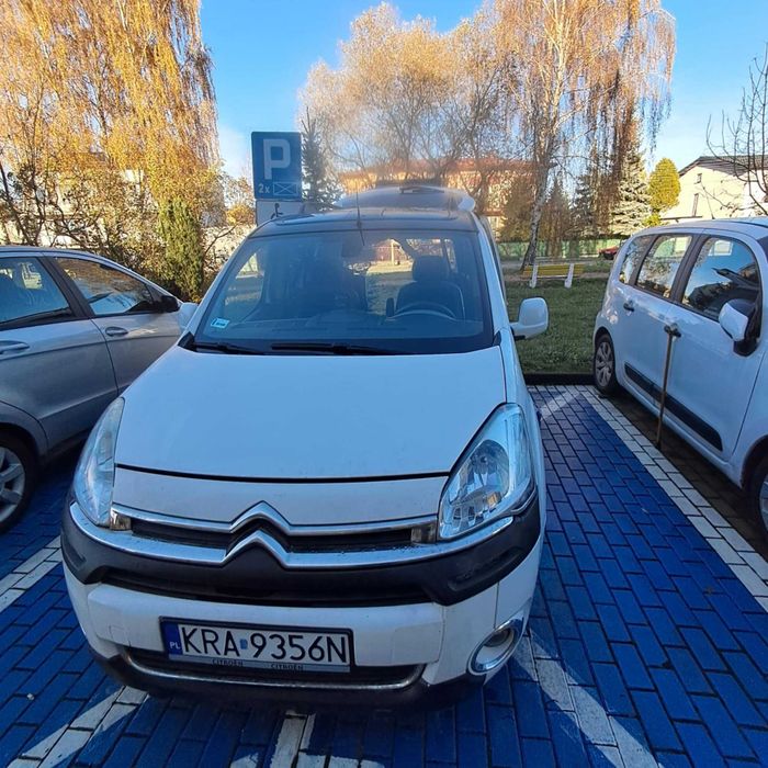 Citroen Berlingo Multispace do przewozu wózka dla niepełnosprawnych