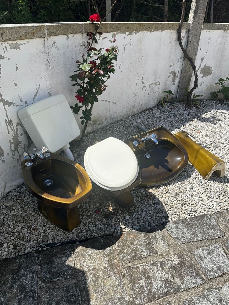 Louça de casa de banho
