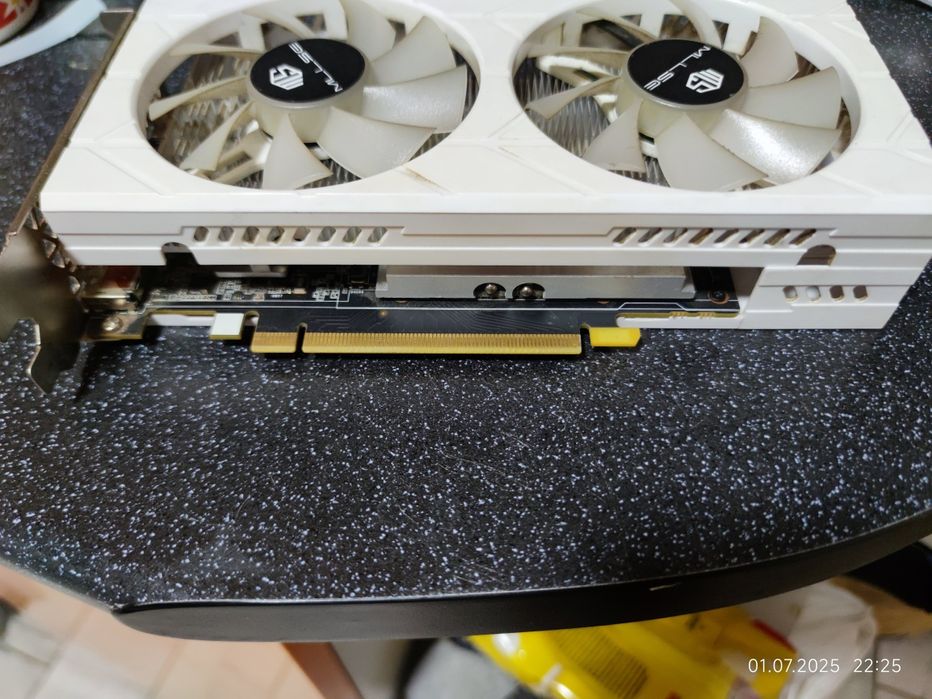 Видеокарта RTX 2060 SUPER 8GB