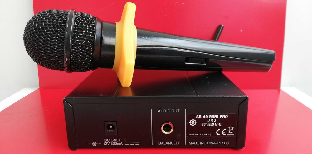 Ресивер AKG SR 40 Mini MiniPRO база 2 частоты 864,375 MHz 864.850 MHz