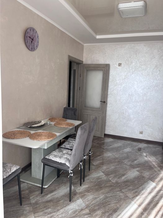 Здається 2 кімнатна квартира, Пасічна. Від власника