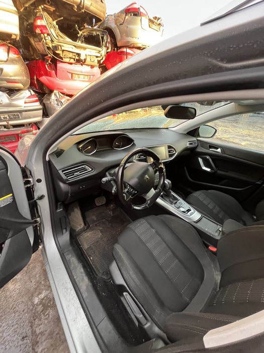 Розборка ПЕЖО 308 т9, Шрот Peugeot 308 t9 Авторозбірка