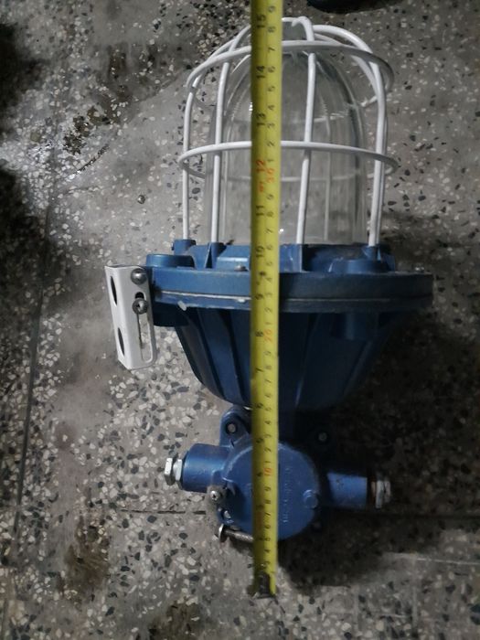 Lampa przemysłowa PRL