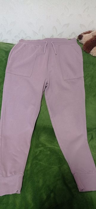 Штани спортивні жіночі