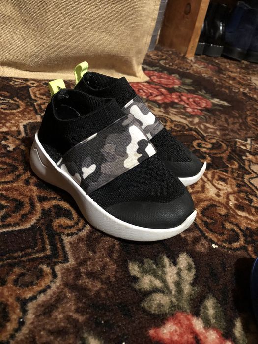 Для хлопчика ткрасовки