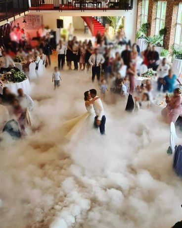 Ciężki dym pierwszy taniec wesele Adrianna de flors