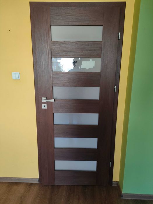 Drzwi wewnętrzne + ościeżnice regulowane