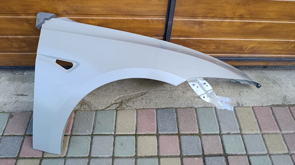 Крило переднє праве (Аналог) Tesla Model 3 Higland 1714888-EC-D