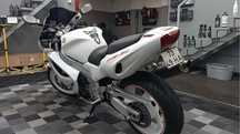 Moto yamaha thunderace 1000