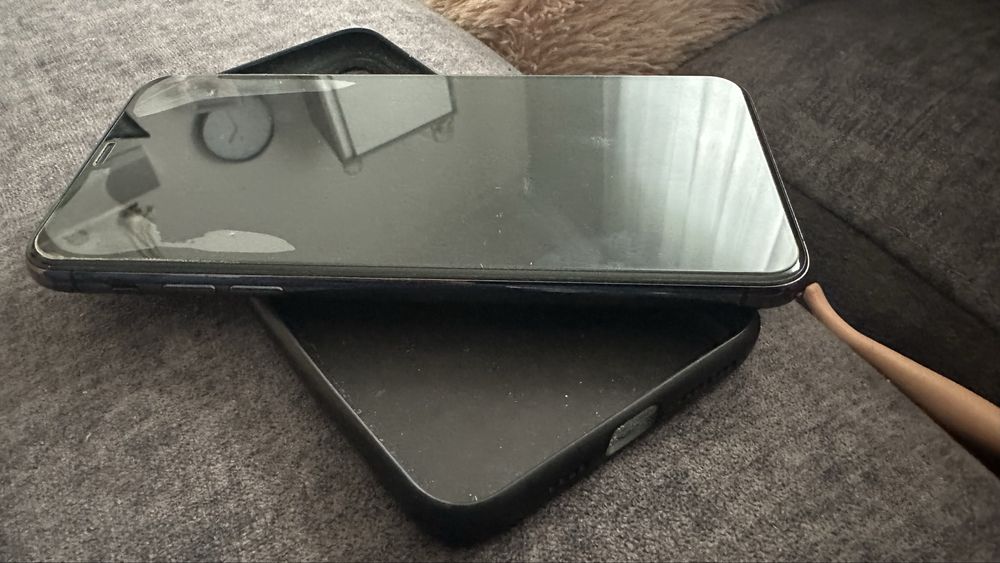 Vendo Iphone 11 pro Max