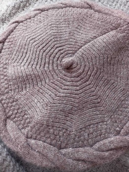 Beret Blue shadow.Angora 20%