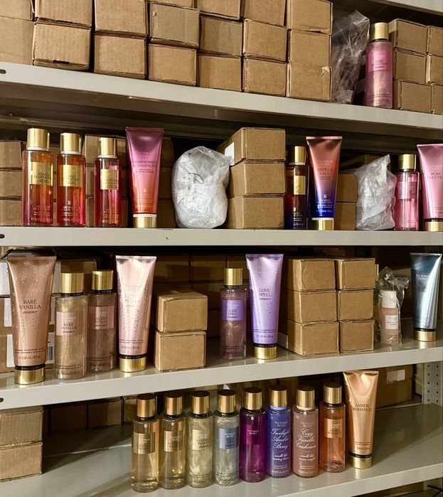 Мисты и лосьоны вікторія сікретс оригинал в наличии только ОПТ от 10шт