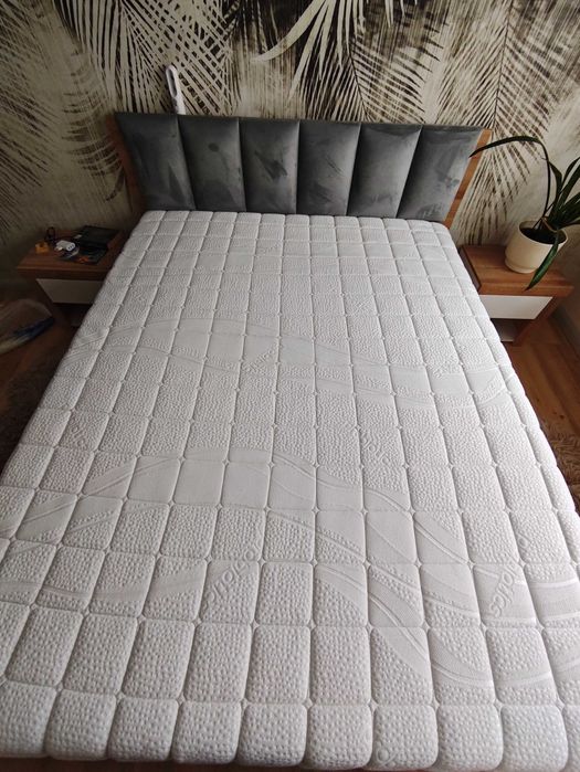 Materac piankowy Hilding Salsa Velvet 160x200 – stan jak nowy!