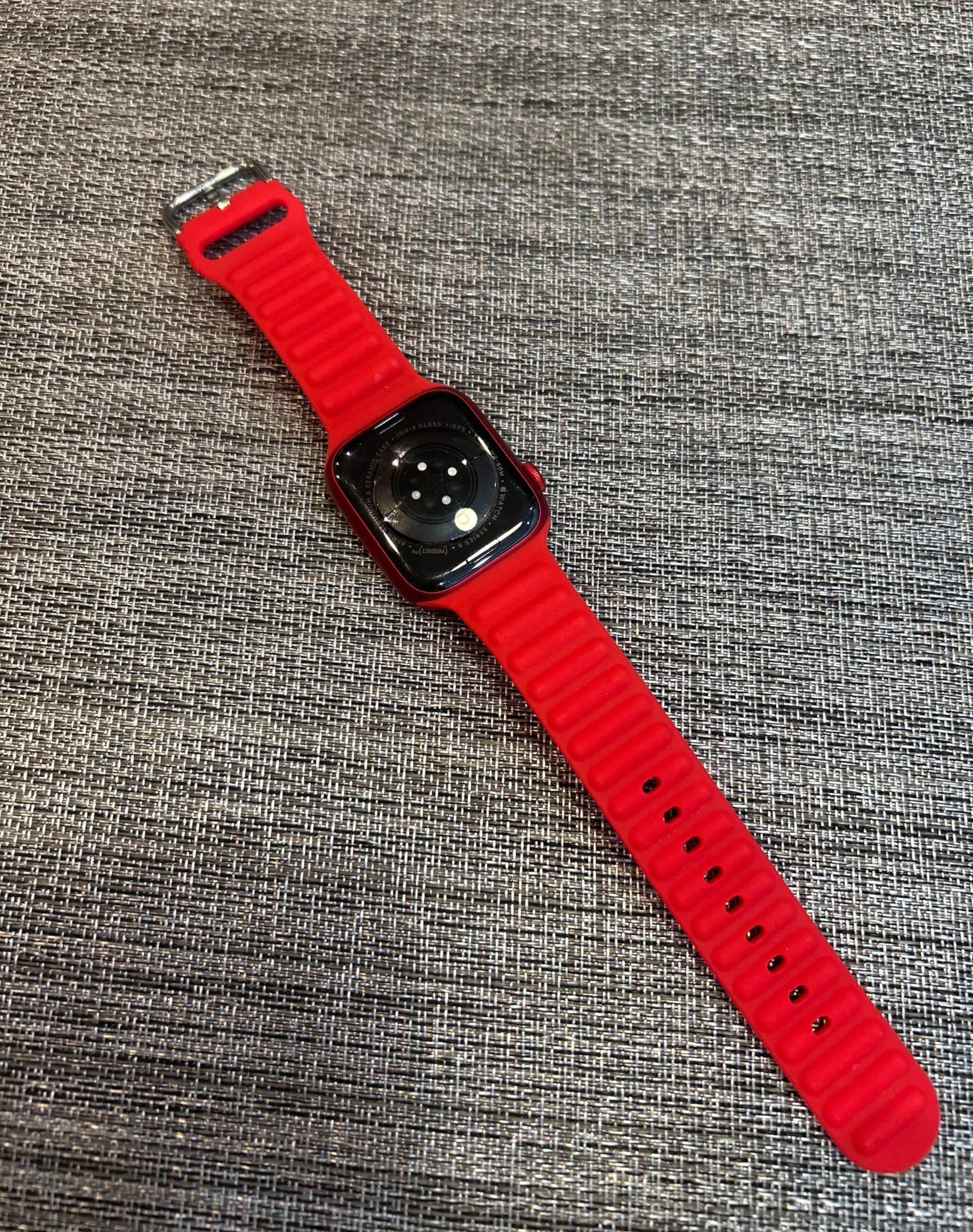 Apple Watch Series 8 GPS + Cellular 45 mm Czerwony eSIM