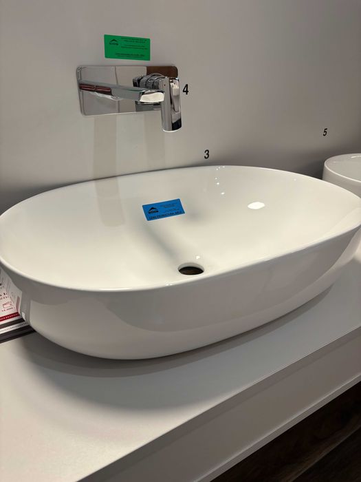 Umywalka nablatowa Hamnes Thin owal 60,5x41,5 cm z powłoką SmartClean