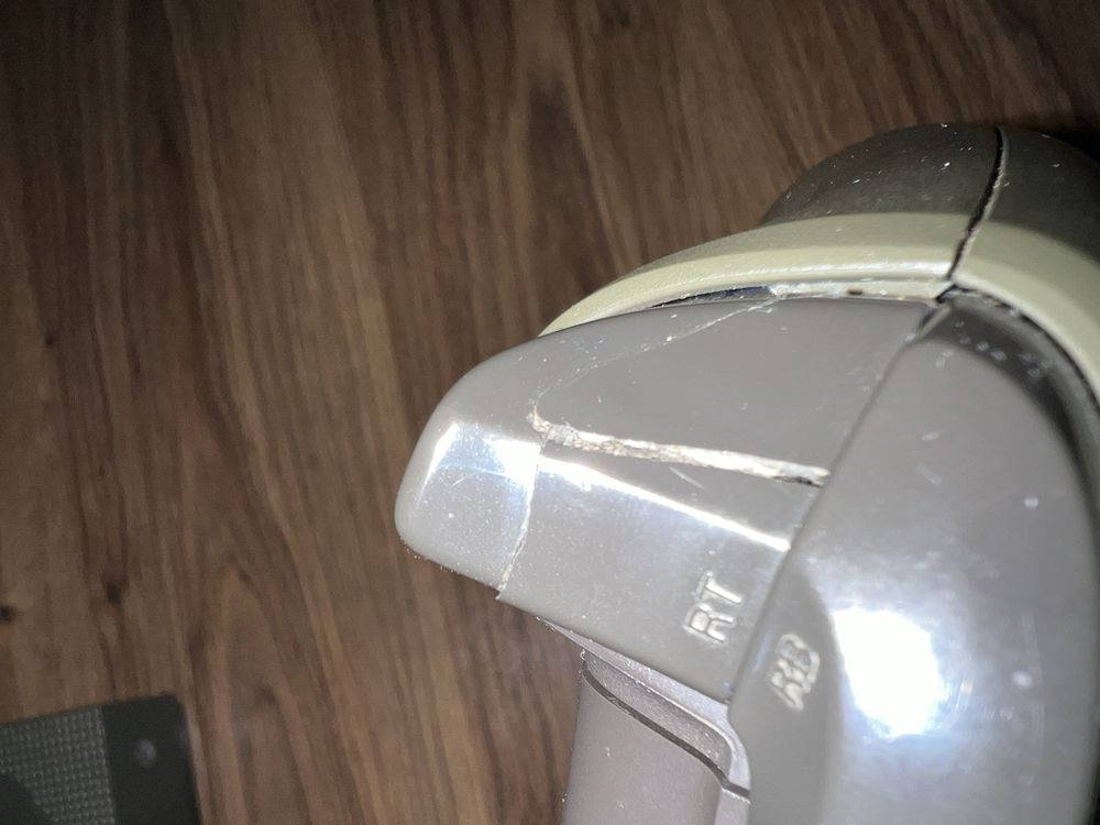 Sprzedam albo zamienię Xbox One S 1TB + 4 gry + pudełko