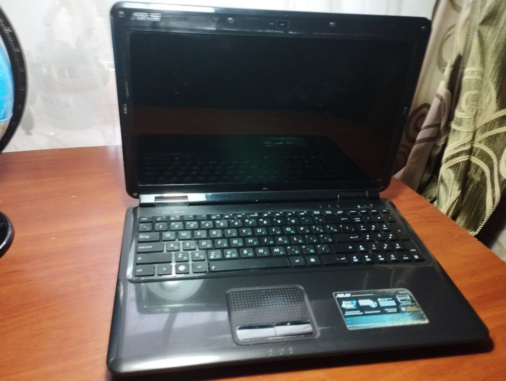 Ноутбук ASUS K50IJ робочий