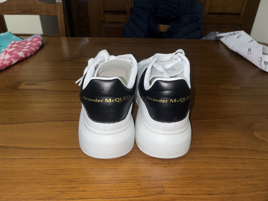 Alexander mcqueen n43