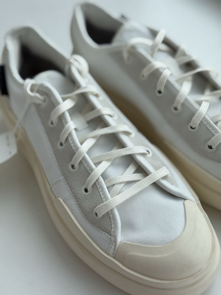y-3 ajatu court low
