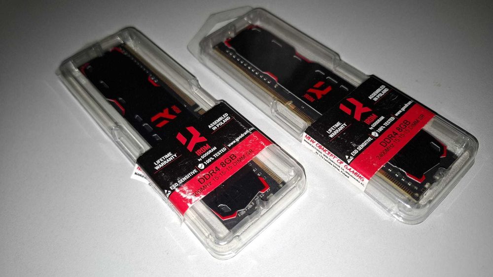 RAM IRDM Goodram 16 GB (8+8 GB) DDR4 2400 MHz CL15