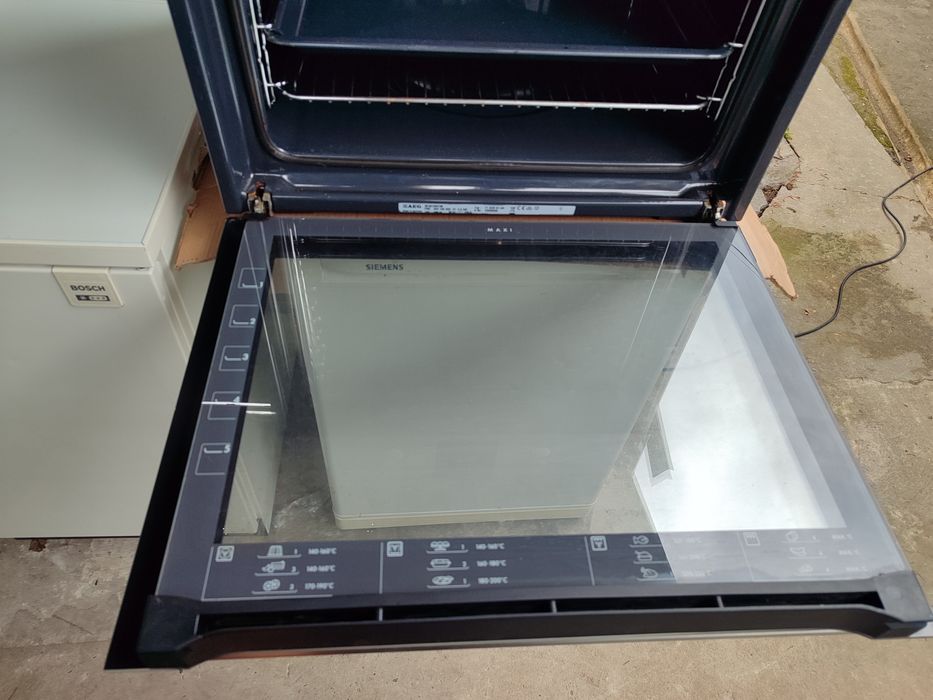 Духовка AEG з Німеччини