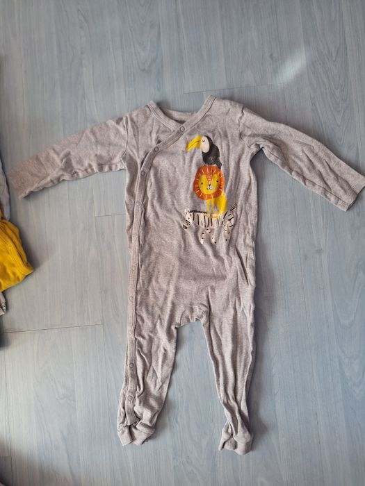 Pajac pajace pizamki jednoczęściowa pizama jednoczęściowa 92