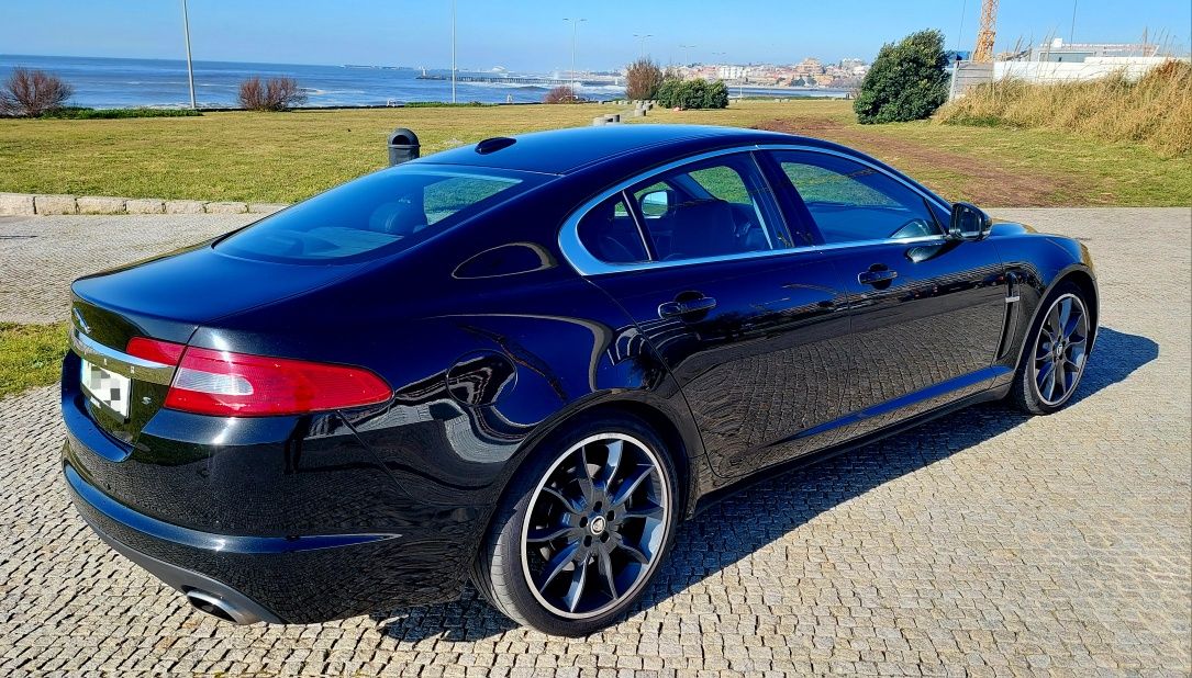 Jaguar XF S 3.0 Diesel V6 275cv