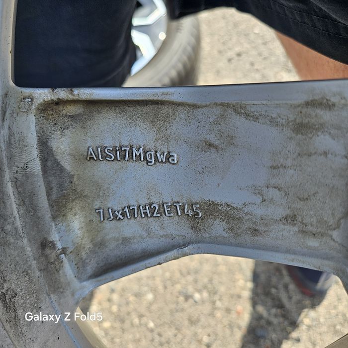 Alufelgi 17 Skoda Octavia Yeti Superb Karoq Kodjaq 5x112 ET45