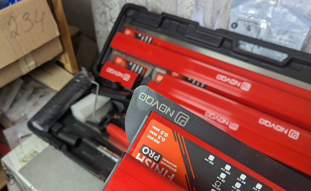 Шпателя для механічного нанесення NOVQO FINISH PRO лезо 0,3 + 0,5мм