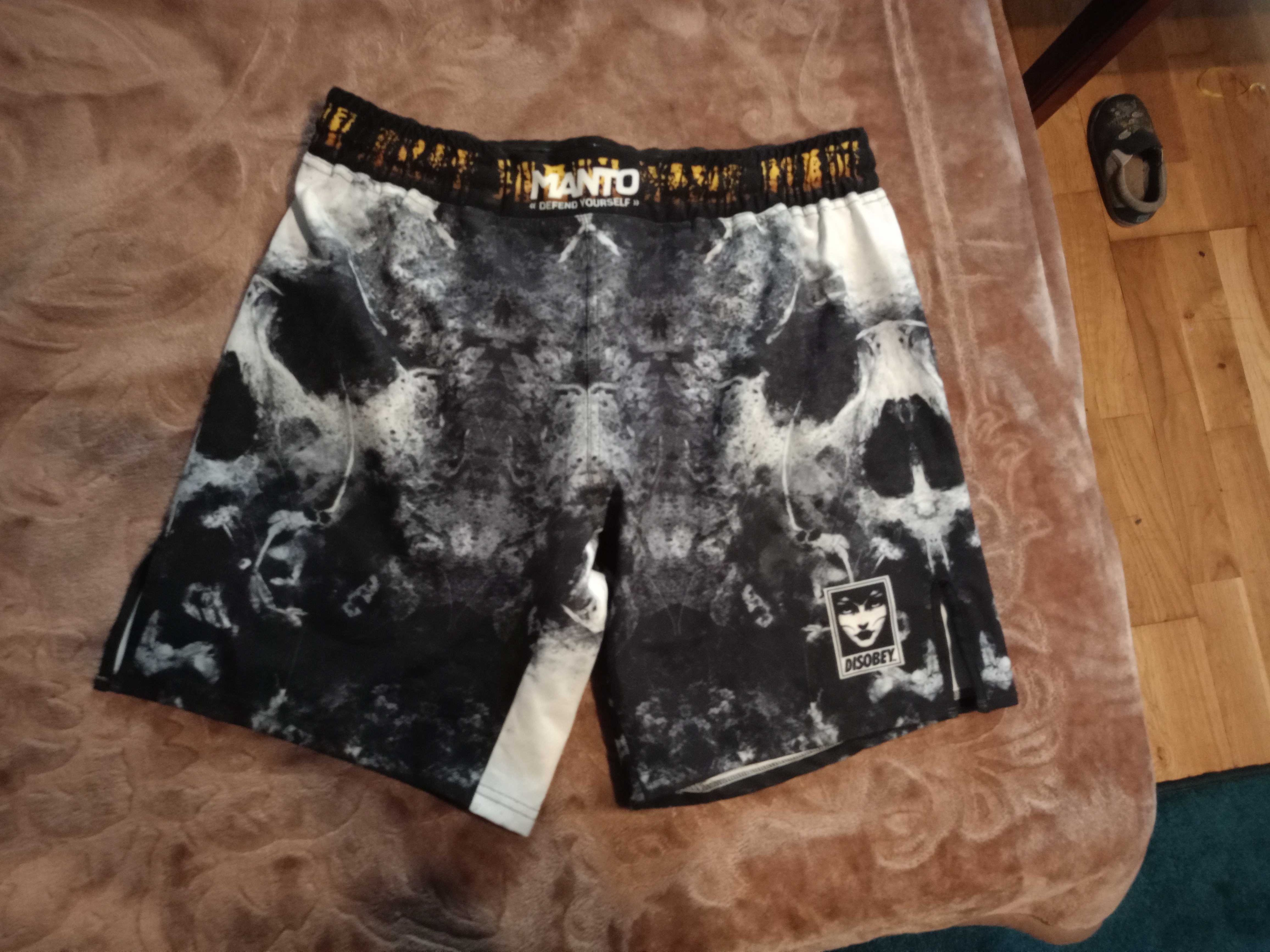 manto spodenki L disobey rashguard mma