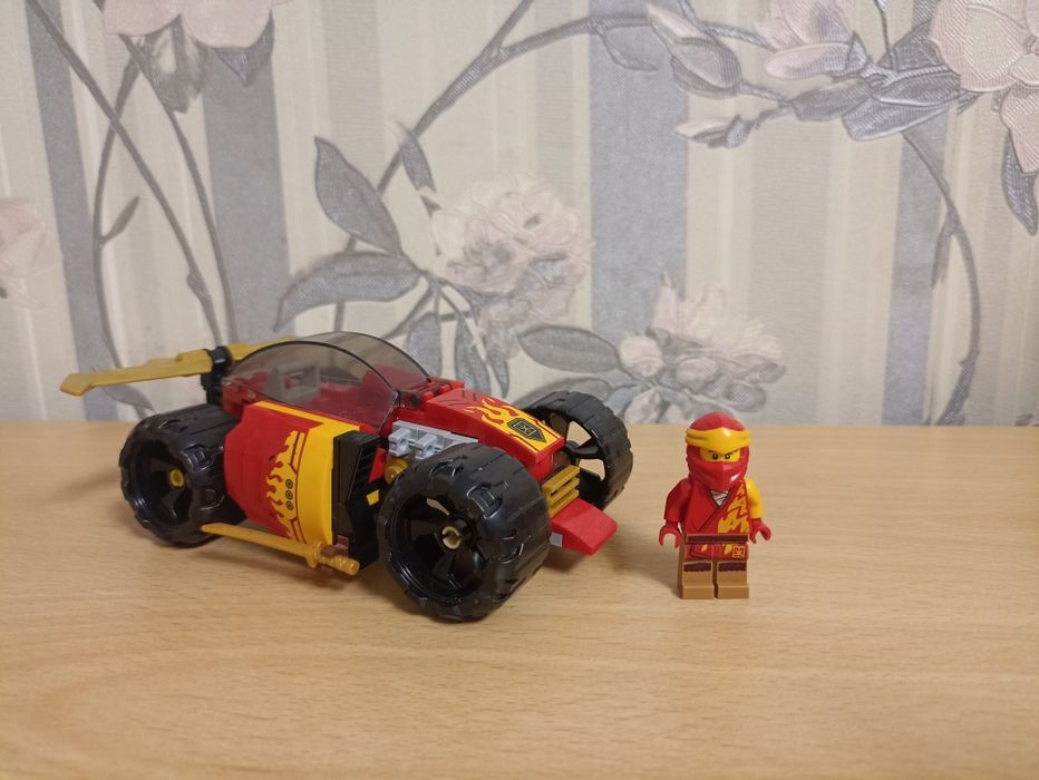 Лего набор Ниндзяго машина Кая