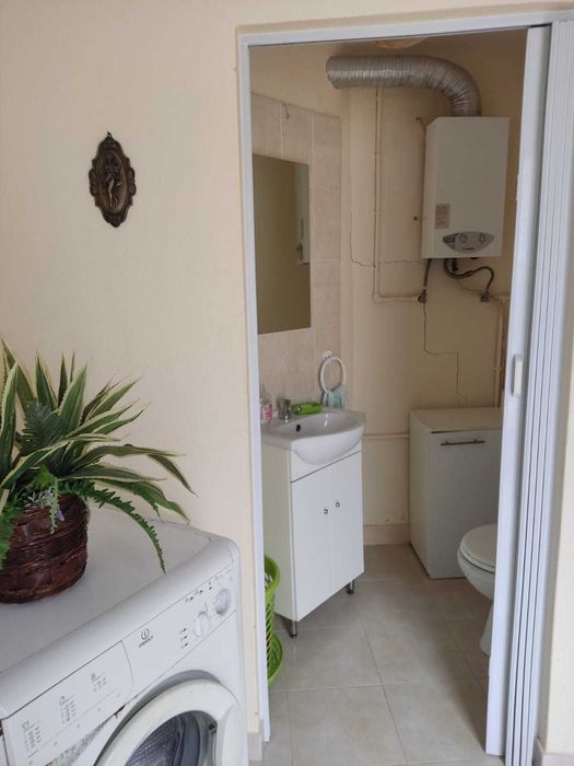 Casa Remodelada com 2 pisos – Carregado - Alenquer